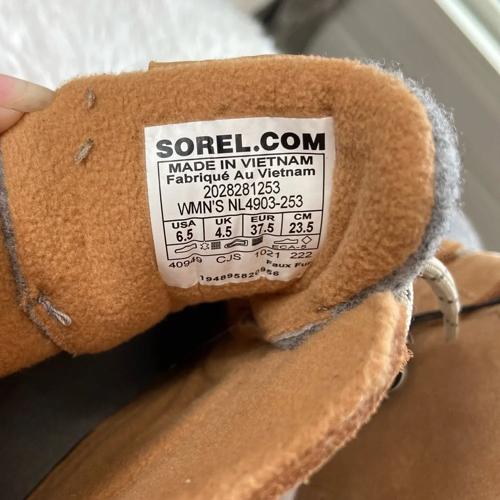 •Sorel•Kinetic™ Breakthru Caribou Waterproof Boot-tawny buff - Picture 9 of 13
